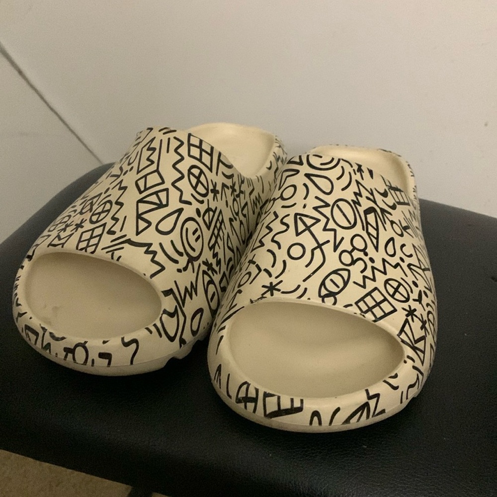 Yeezy Slides